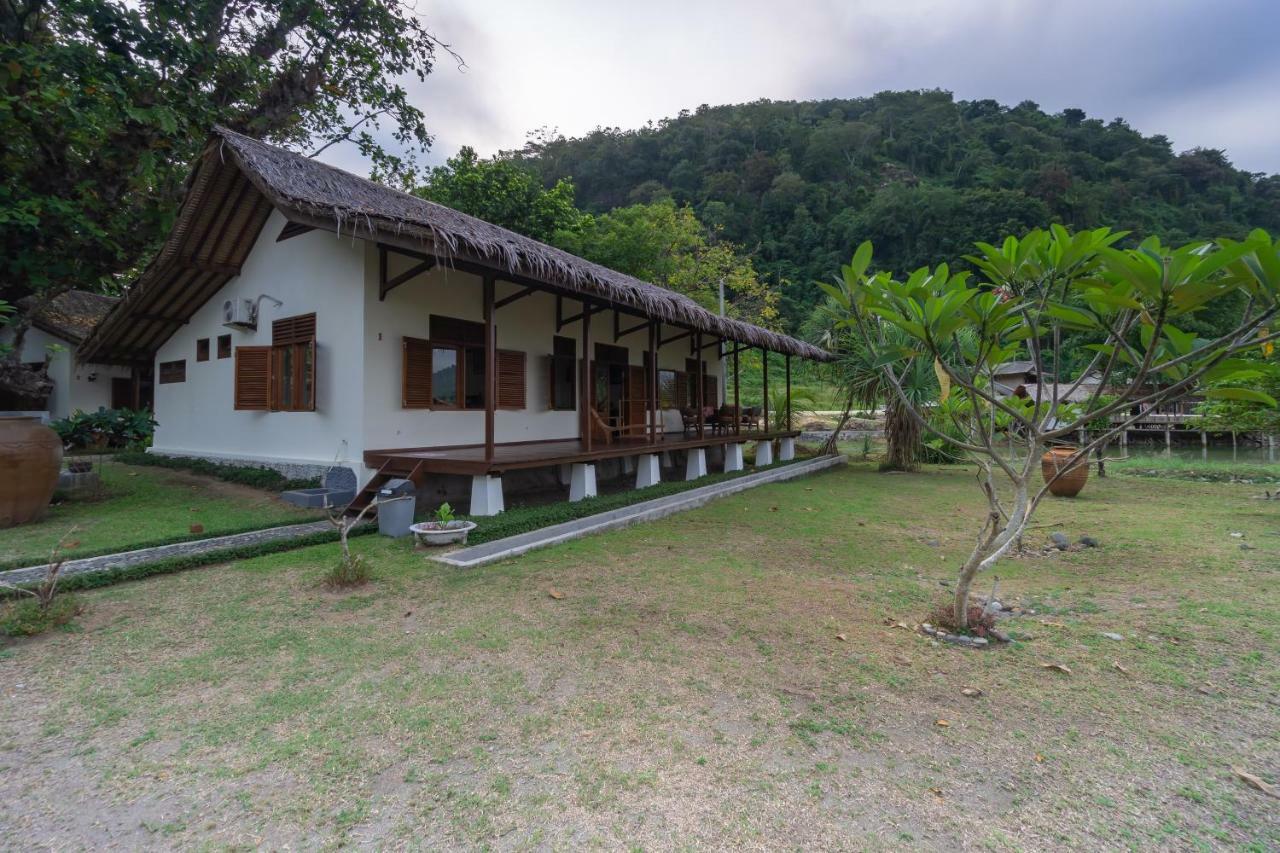 吉打邦度假村 Karanghawu 外观 照片
